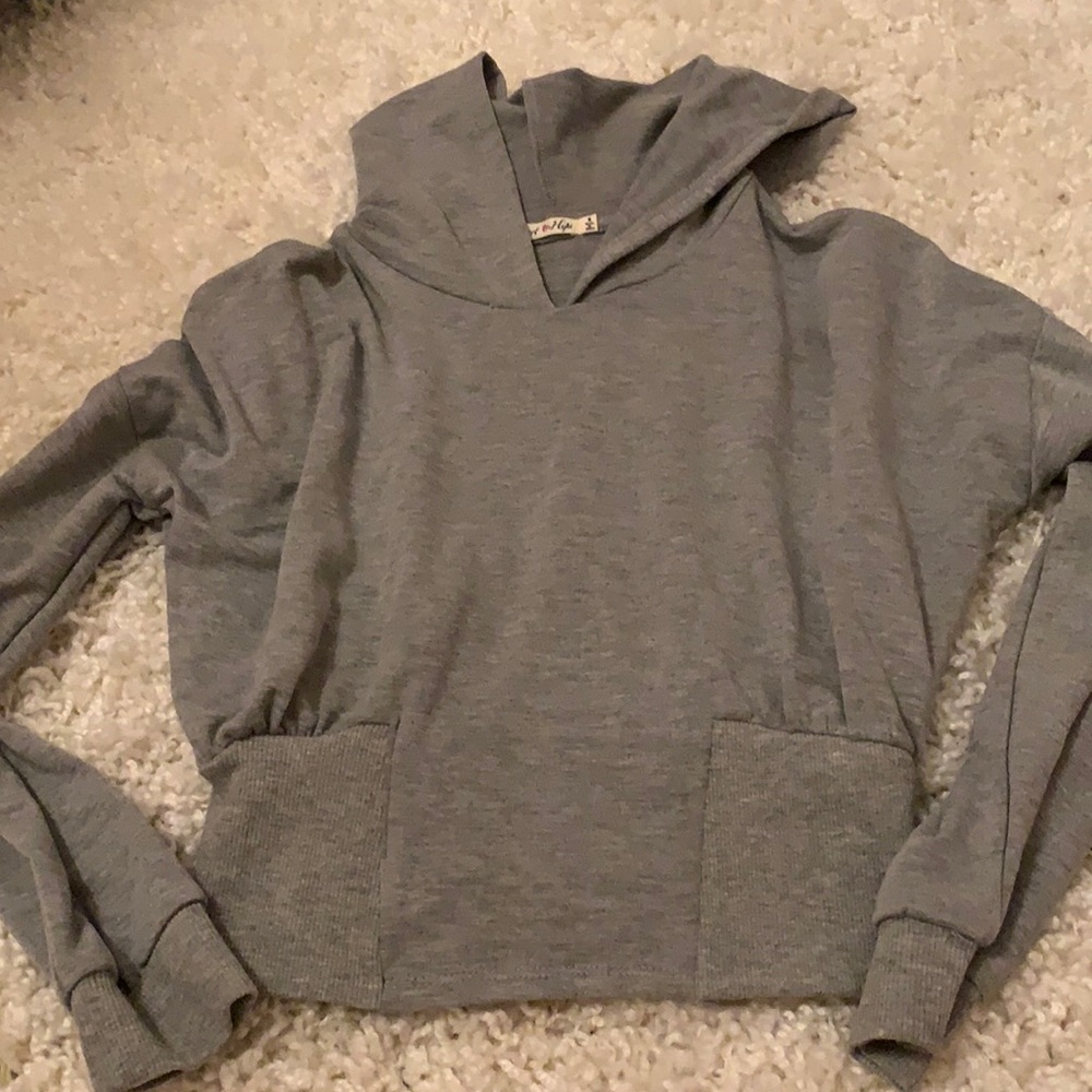 Gray cropped sweater